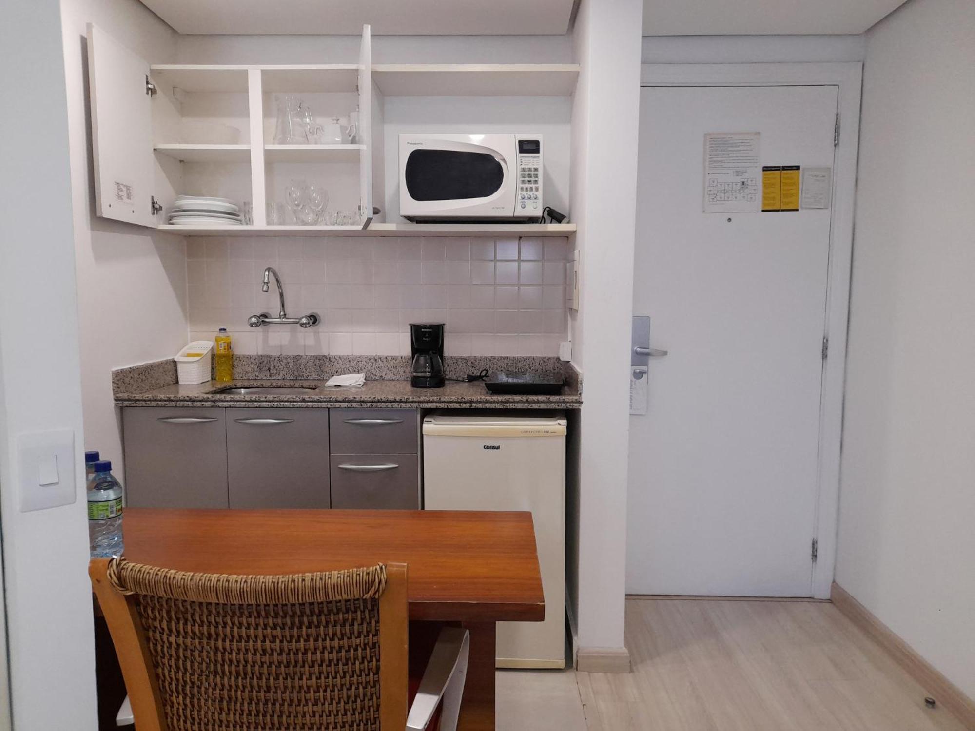Excelente Flat Proximo Ao Shopping Ibirapuera Sao Paulo