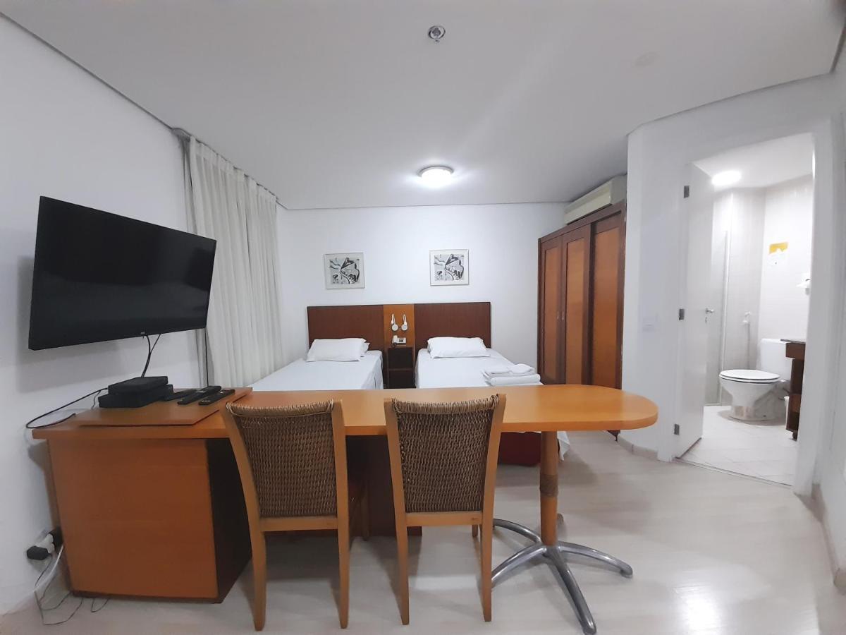 Excelente Flat Proximo Ao Shopping Ibirapuera Hotel